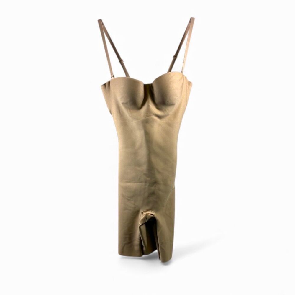 SKIMS NWT Body Zoned Underwire Mid Thigh Bodysuit in Clay Size XS